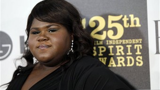 Gabby Sidibe Is "Big" ... Compared To "Abnormally Tiny People"